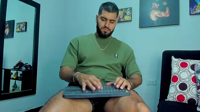 SamirHazard97 online show from 12-10-24, 02:16