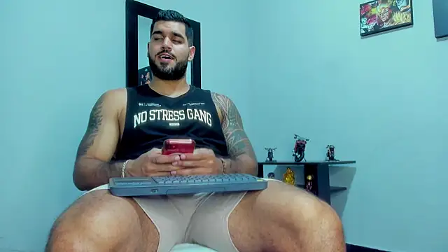 SamirHazard97 online show from 02-06-25, 06:02