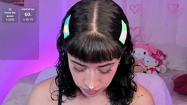 melody suarez online show from 11-01-25, 08:33