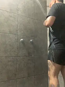 Snapshot of perrrotegrande chatting on 10-17-25, 01:35 perrrotegrande online show from 10-17-25, 01:35