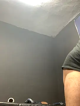 Snapshot of perrrotegrande chatting on 12-19-25, 08:38 perrrotegrande online show from 12-19-25, 08:38