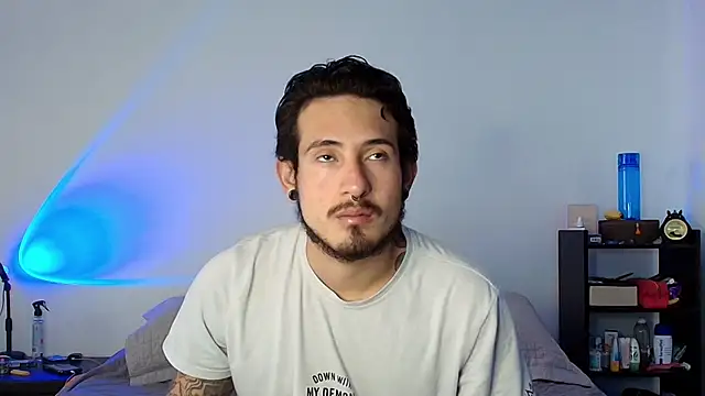 Snapshot of anika_lowen02 chatting on 02-11-25, 03:29 anika lowen02 online show from 02-11-25, 03:29