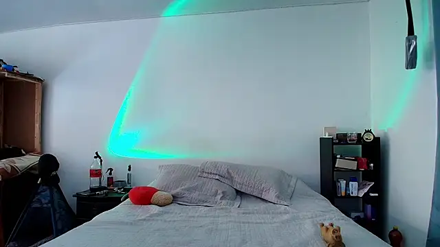 Snapshot of anika_lowen02 chatting on 02-20-25, 02:02 anika lowen02 online show from 02-20-25, 02:02