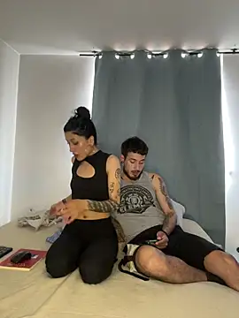 Snapshot of anika_lowen02 chatting on 10-24-25, 05:42 anika lowen02 online show from 10-24-25, 05:42