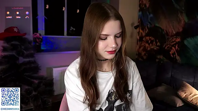 Snapshot of EvelyynLopez chatting on 12-20-24, 02:16 EvelyynLopez online show from 12-20-24, 02:16