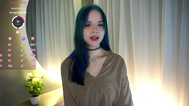 Snapshot of EvelyynLopez chatting on 01-13-25, 02:11 EvelyynLopez online show from 01-13-25, 02:11