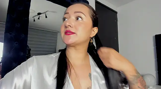  Cristal evans online show from 02-03-25, 04:04