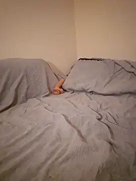 Snapshot of fox--3 chatting on 11-07-25, 01:05 fox--3 online show from 11-07-25, 01:05