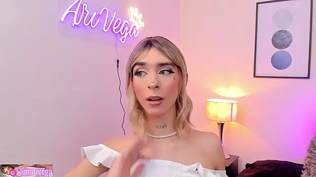 Snapshot of ariivega chatting on 02-21-25, 12:27 ariivega online show from 02-21-25, 12:27