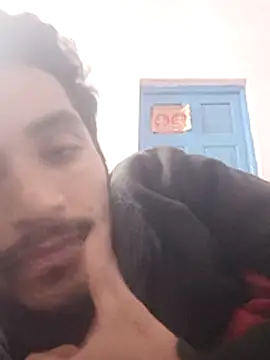 Snapshot of nskgenz chatting on 11-25-25, 07:36 nskgenz online show from 11-25-25, 07:36