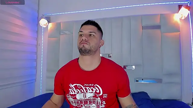 Jacoob19  online show from 02-01-25, 01:30