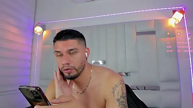 Jacoob19  online show from 02-20-25, 04:14