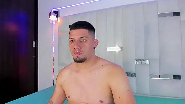 Jacoob19  online show from 10-11-25, 08:51