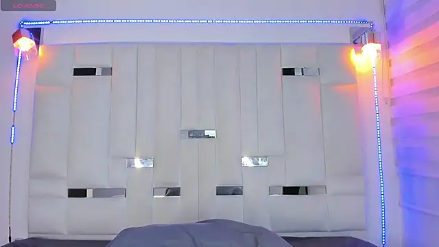 Jacoob19  online show from 10-13-25, 11:54