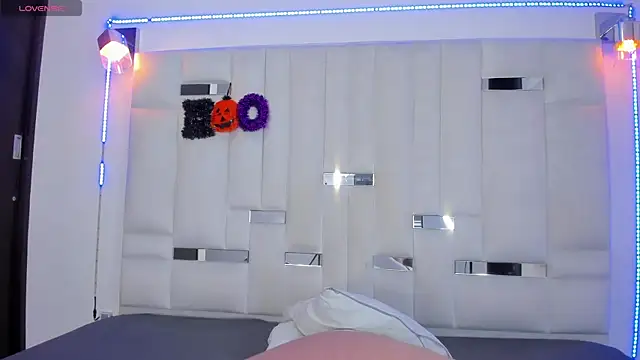 Jacoob19  online show from 10-16-25, 12:50