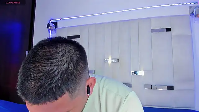 Jacoob19  online show from 11-07-25, 01:11