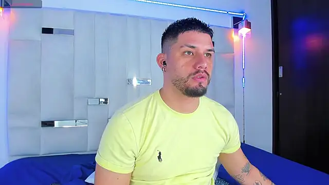 Jacoob19  online show from 11-20-25, 12:49