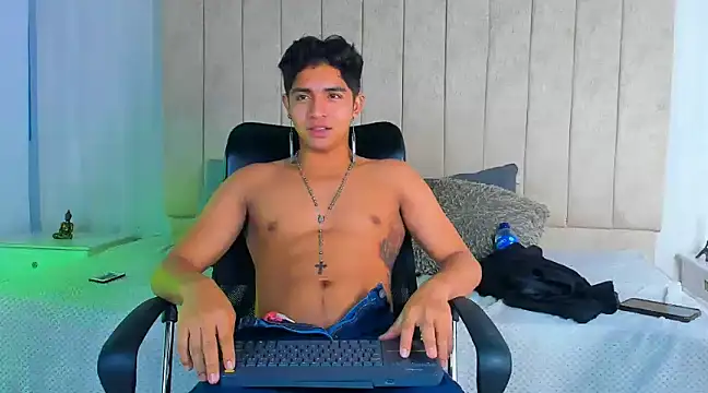 Muichiro tokito1 online show from 01-23-25, 03:48