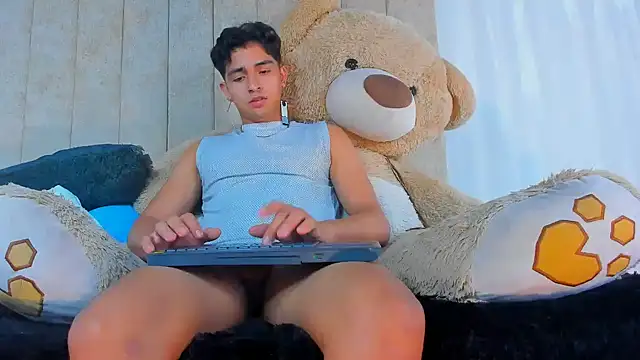 Muichiro tokito1 online show from 01-31-25, 08:22