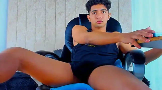 Muichiro tokito1 online show from 03-10-25, 04:49