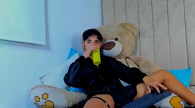 Muichiro tokito1 online show from 03-23-25, 04:05