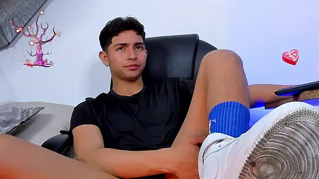 Muichiro tokito1 online show from 10-10-25, 01:59