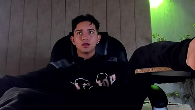 Muichiro tokito1 online show from 11-28-25, 04:04