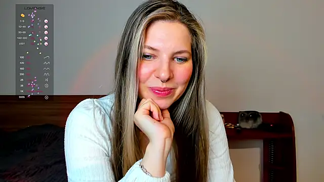 Snapshot of Annie_aww chatting on 02-01-25, 09:51 Annie aww online show from 02-01-25, 09:51