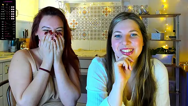 Snapshot of Annie_aww chatting on 02-03-25, 11:36 Annie aww online show from 02-03-25, 11:36