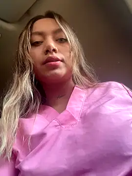 amanda-medrano1 online show from 10-09-25, 02:04