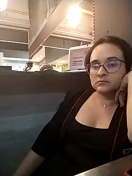 WasabiiiiiiChan24 online show from 10-18-25, 02:25