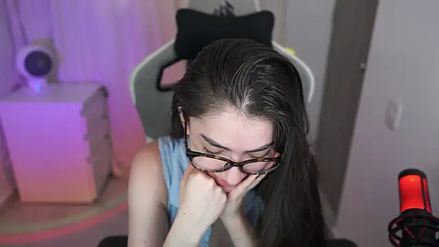 anyacutex online show from 10-25-25, 09:53