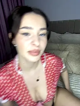 Snapshot of GraceCarther chatting on 11-03-25, 05:14 GraceCarther online show from 11-03-25, 05:14