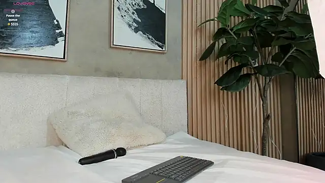 Ali Vega  online show from 12-27-24, 10:48