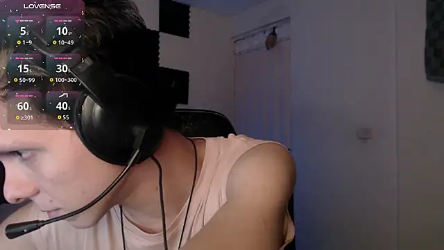 bryamado69 online show from 10-21-25, 01:28