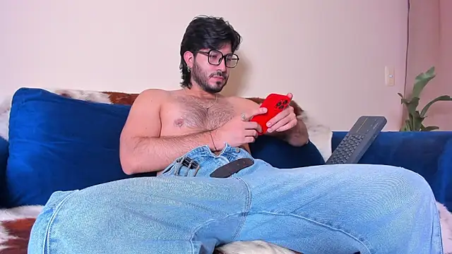 Snapshot of Ackerman_Eren_ chatting on 01-24-25, 06:04 Ackerman Eren online show from 01-24-25, 06:04