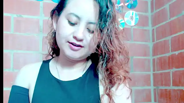 zoe jones3 online show from 09-30-25, 12:54