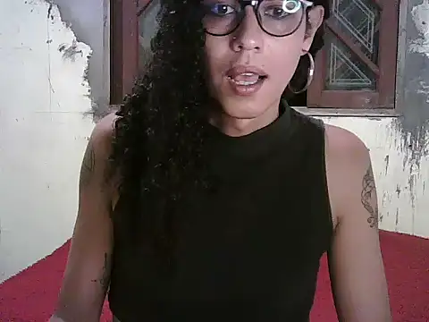 Snapshot of GodessFreya chatting on 02-09-25, 01:11 GodessFreya online show from 02-09-25, 01:11