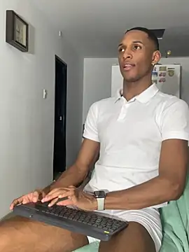 Snapshot of Adam_Byker chatting on 03-16-25, 01:59 Adam Byker online show from 03-16-25, 01:59