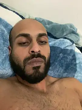 Snapshot of islandvybee55 chatting on 01-26-25, 01:20 islandvybee55 online show from 01-26-25, 01:20