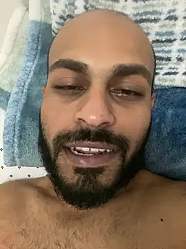 Snapshot of islandvybee55 chatting on 01-27-25, 02:20 islandvybee55 online show from 01-27-25, 02:20