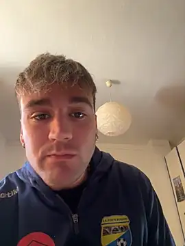 ErPumas126 online show from 10-07-25, 02:58