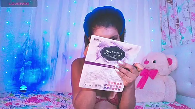 ivonjoness online show from 11-19-25, 02:55