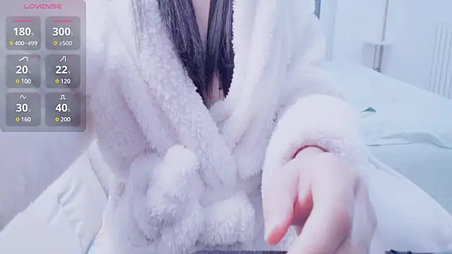 CN-Lily online show from 03-06-25, 10:20