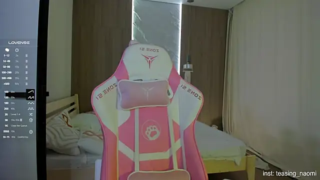 aesthetics  tease online show from 11-19-25, 03:39