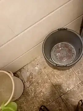 Snapshot of gym_lover076 chatting on 02-20-25, 05:23 gym lover076 online show from 02-20-25, 05:23