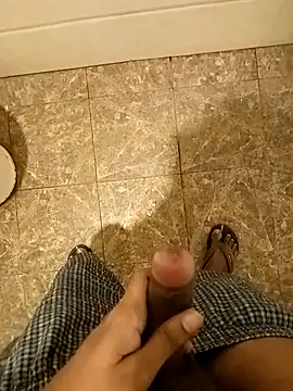 Snapshot of gym_lover076 chatting on 03-12-25, 06:40 gym lover076 online show from 03-12-25, 06:40