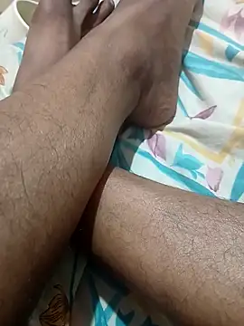 Snapshot of gym_lover076 chatting on 02-25-26, 06:12 gym lover076 online show from 02-25-26, 06:12