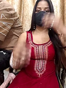 Hotty-anushka online show from 03-22-25, 12:25