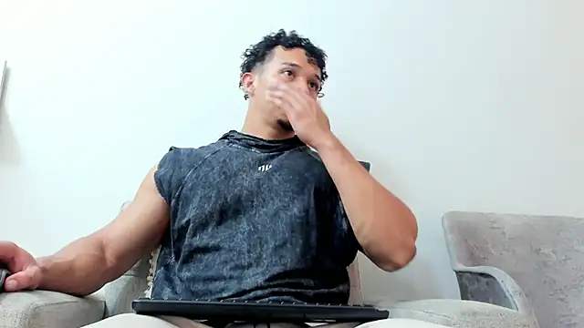 Dominick star online show from 02-01-25, 04:35